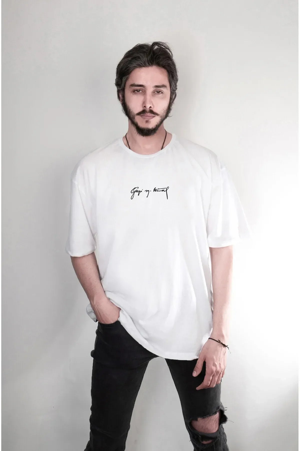 Mustafa Kemal Atatürk Baskılı Oversize Beyaz Tişört