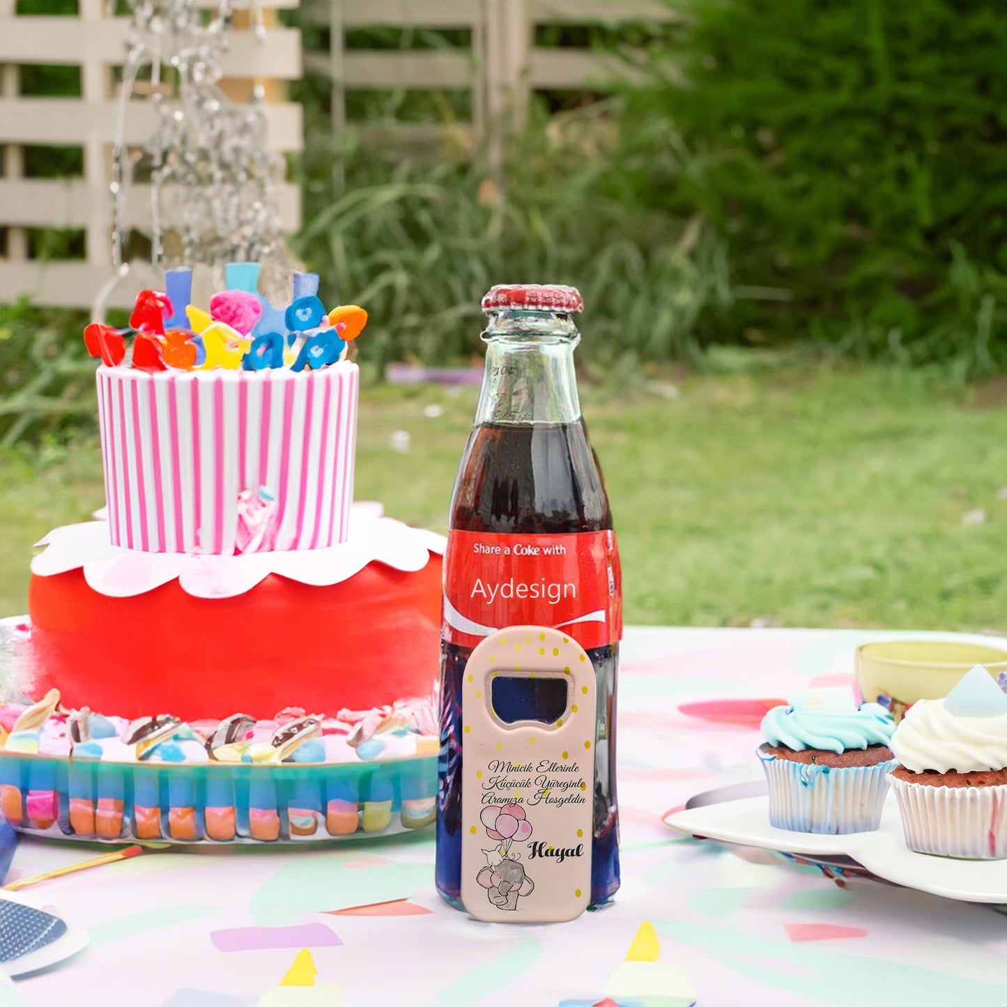 Gold Puan Zeminli Balonlu Fil Temalı Plastik Açacak Magnet | Doğumgünü, Babyshower, Diş Buğdayı ve Sünnet Organizasyonlarınızın Unutulmaz Hatırası!