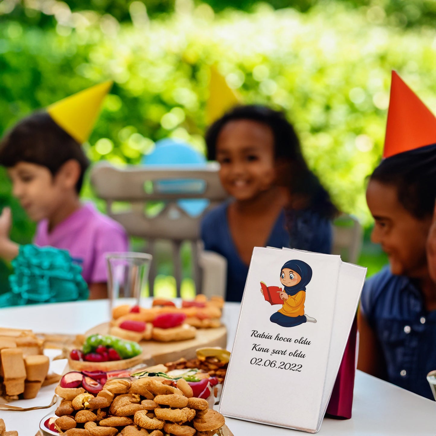 Tesettürlü Kadın Baskılı Peçeteler - AyDesign.com.tr