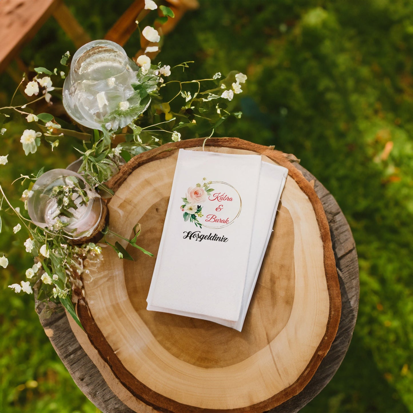 Gül Çerçeveli Özel Gün Peçetesi