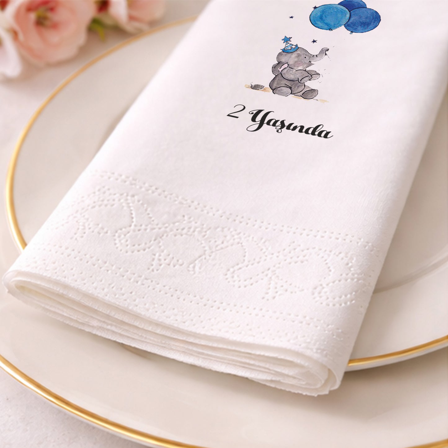 Mavi Balonlu Fil Figürlü Bebecan 2 Yaş Peçetesi