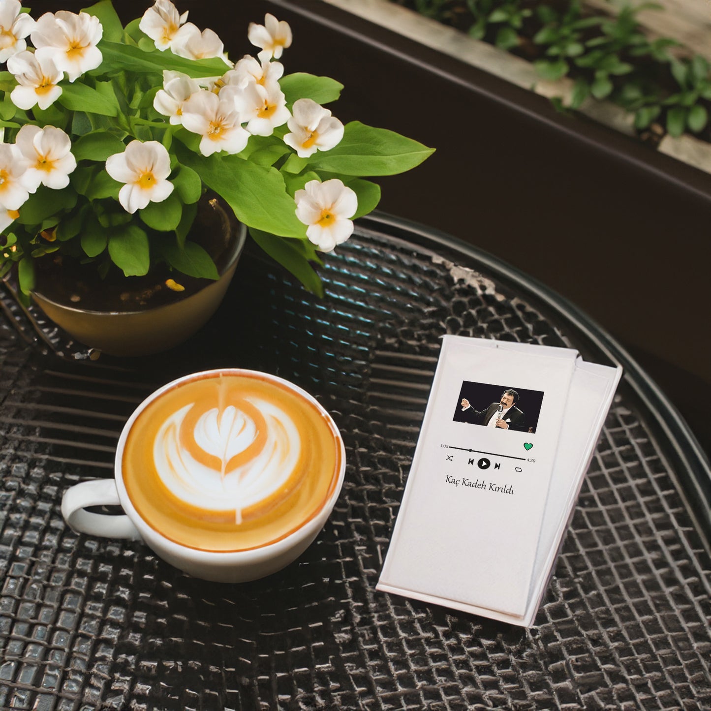 Kaç Kadeh Kırıldı Şarkı Temalı Baskılı Peçete – 33x33 cm | 20’li Paket