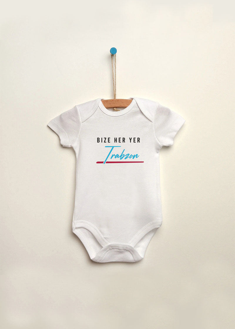 Bize her yer trabzon baskılı bebek zıbın