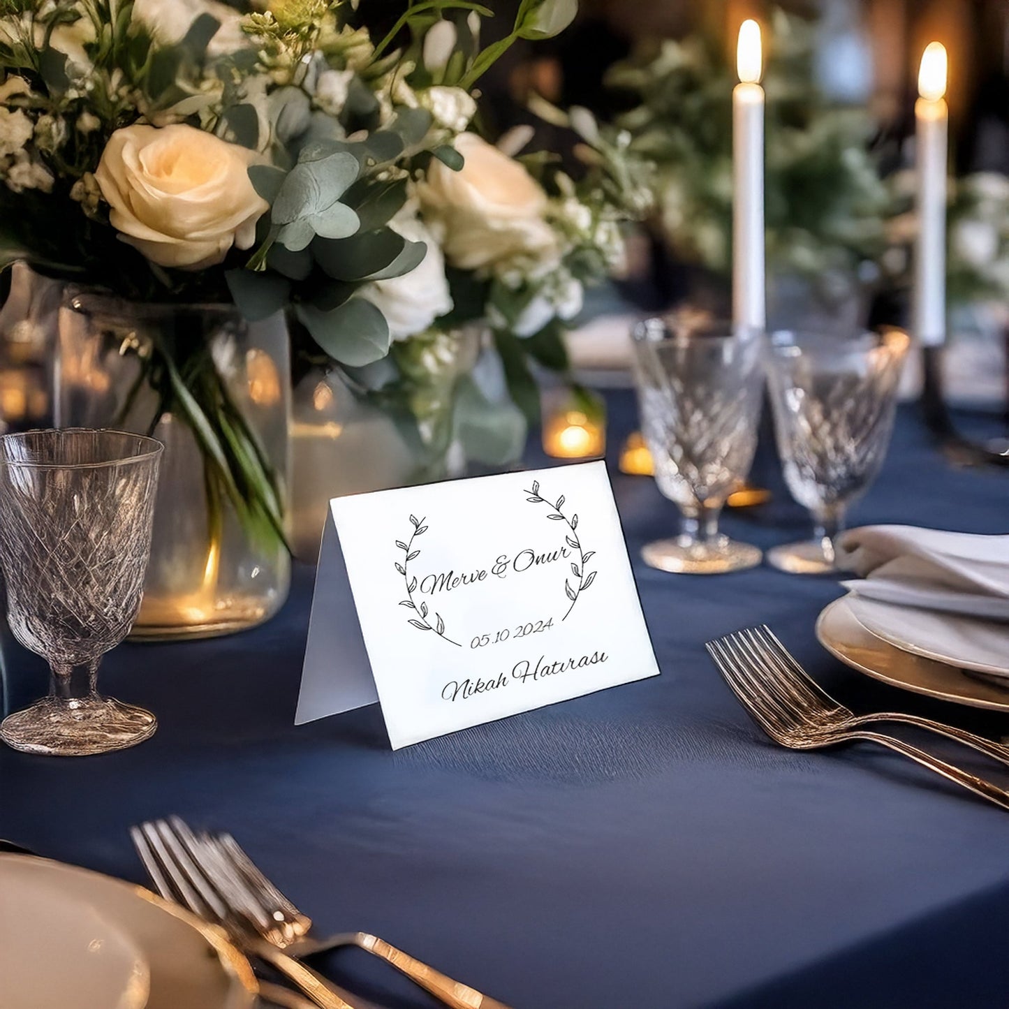 Masa Kartı - A6 Katlanır İsimlik | 120gr 1. Hamur veya 270gr Fotoğraf Kağıdı