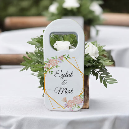 Pembe Güller ve Geometrik Çerçeve Tasarımlı - Kişiye Özel Plastik Açacak Magnet