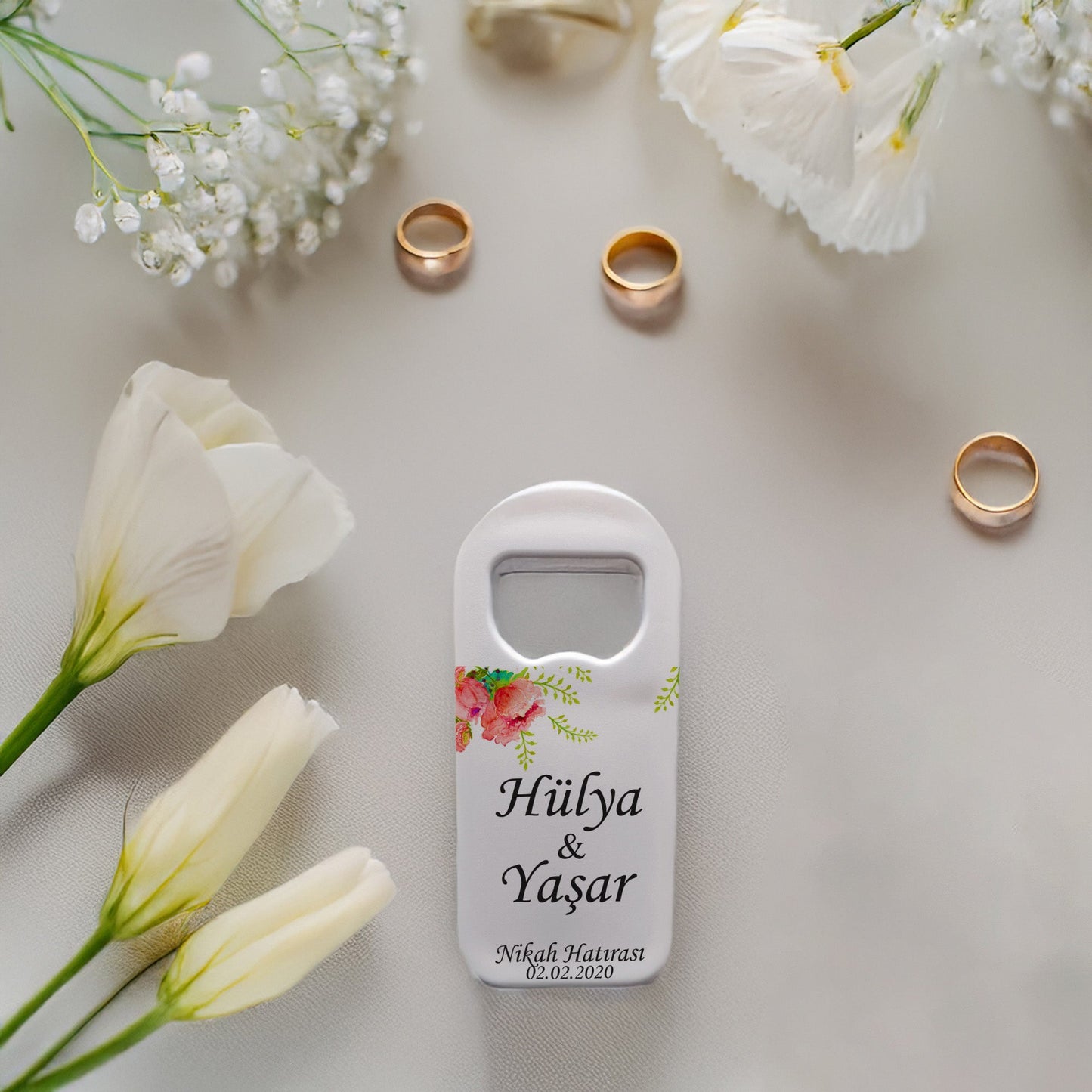 Köşeli Çiçek Tasarımlı – Kişiye Özel Plastik Açacak Magnet