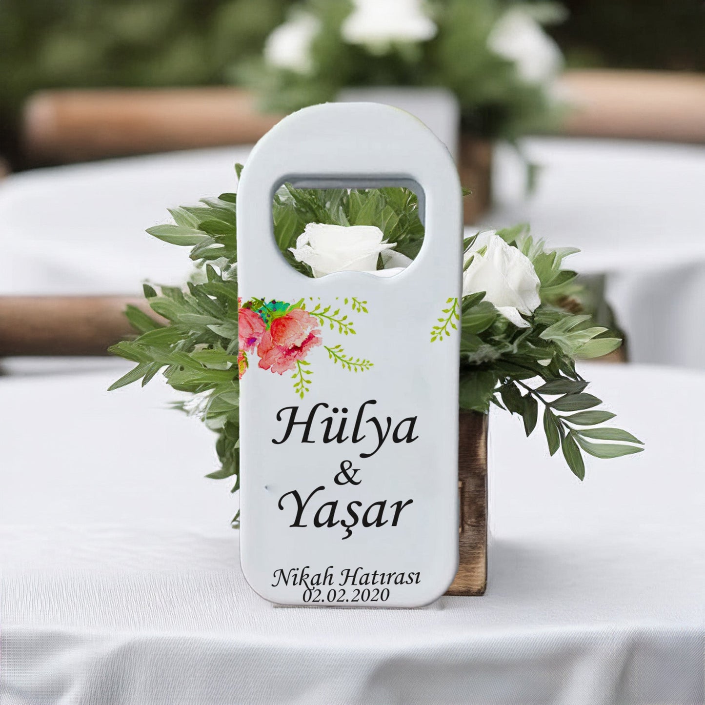 Köşeli Çiçek Tasarımlı – Kişiye Özel Plastik Açacak Magnet