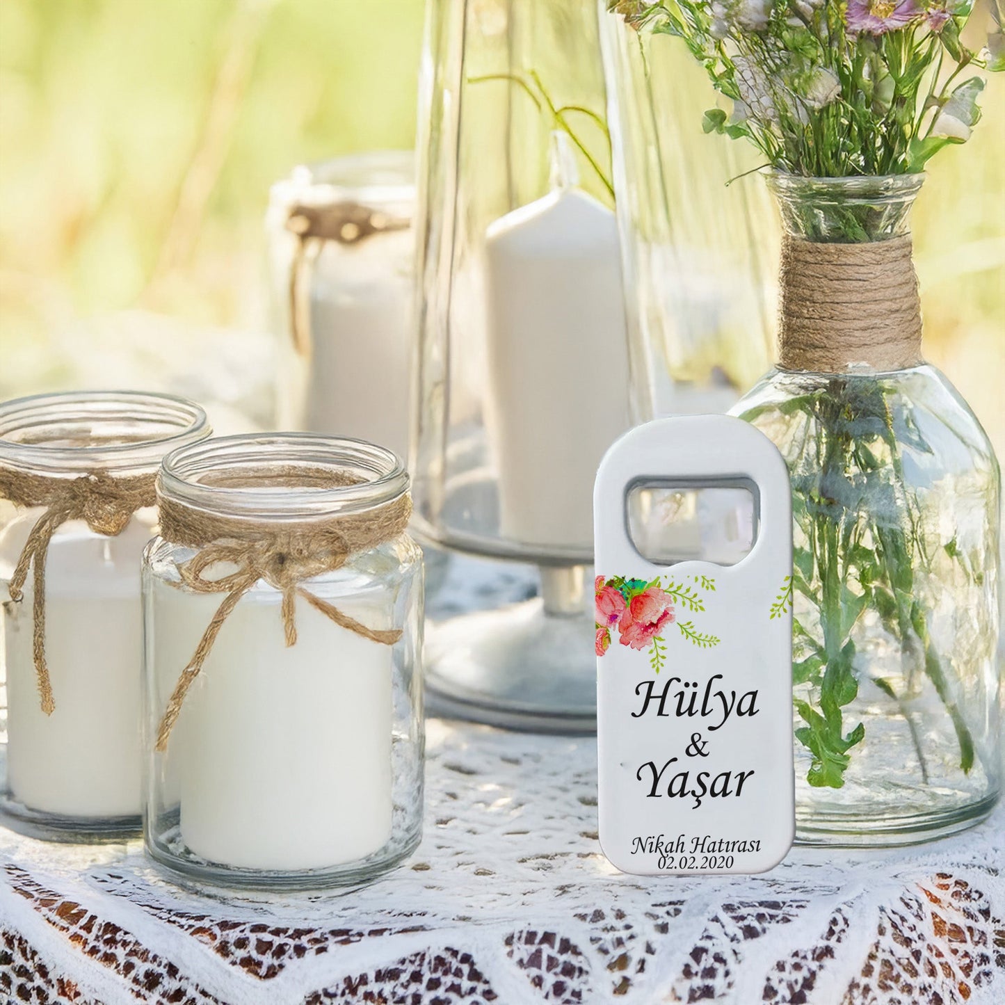 Köşeli Çiçek Tasarımlı – Kişiye Özel Plastik Açacak Magnet