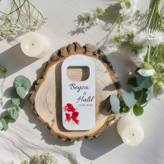 Kırmızı Gelincik Tasarımlı – Kişiye Özel Plastik Açacak Magnet