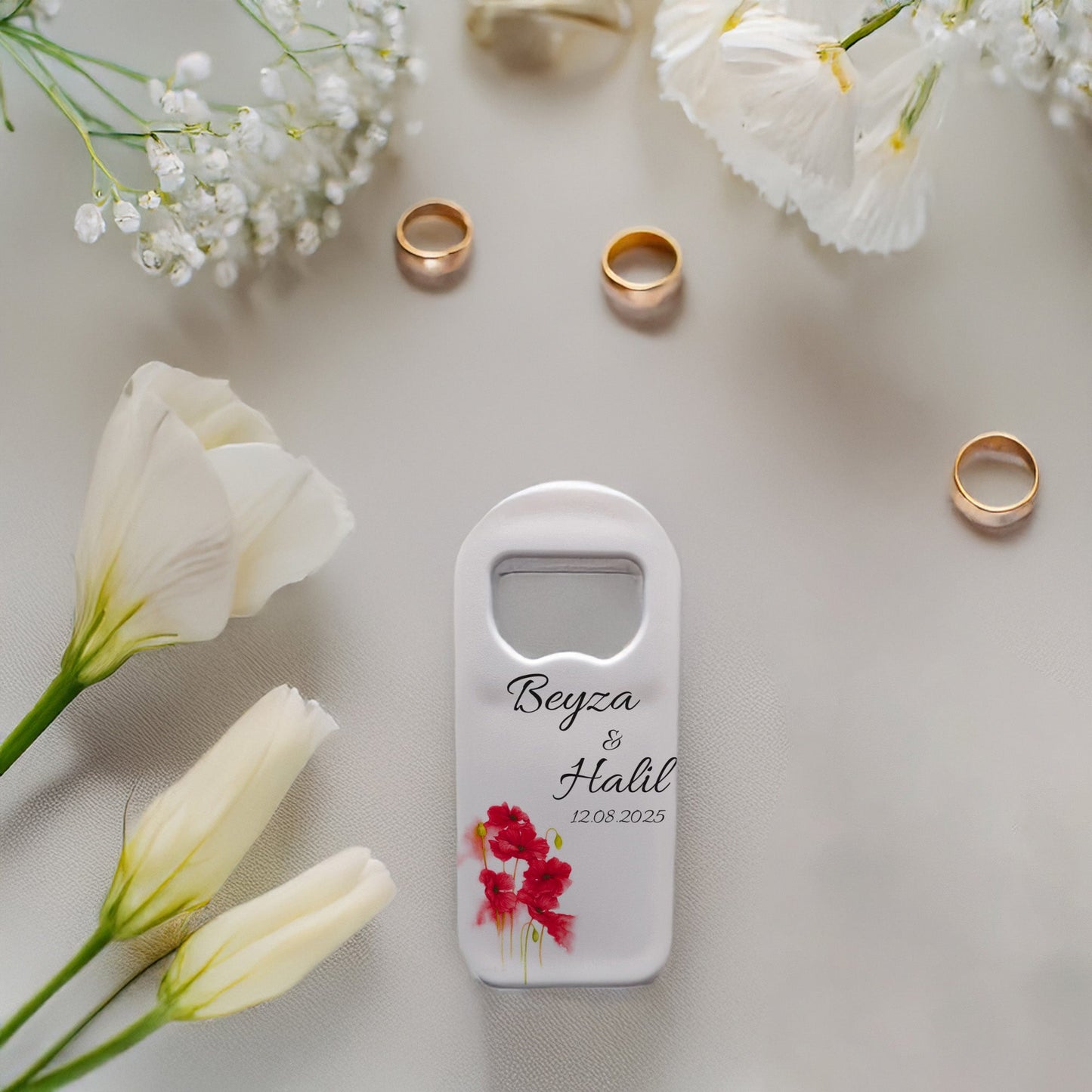 Kırmızı Gelincik Tasarımlı – Kişiye Özel Plastik Açacak Magnet