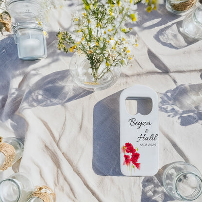 Kırmızı Gelincik Tasarımlı – Kişiye Özel Plastik Açacak Magnet