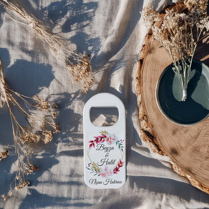 Pembe Çiçekli Çerçeve Tasarımlı – Kişiye Özel Plastik Açacak Magnet