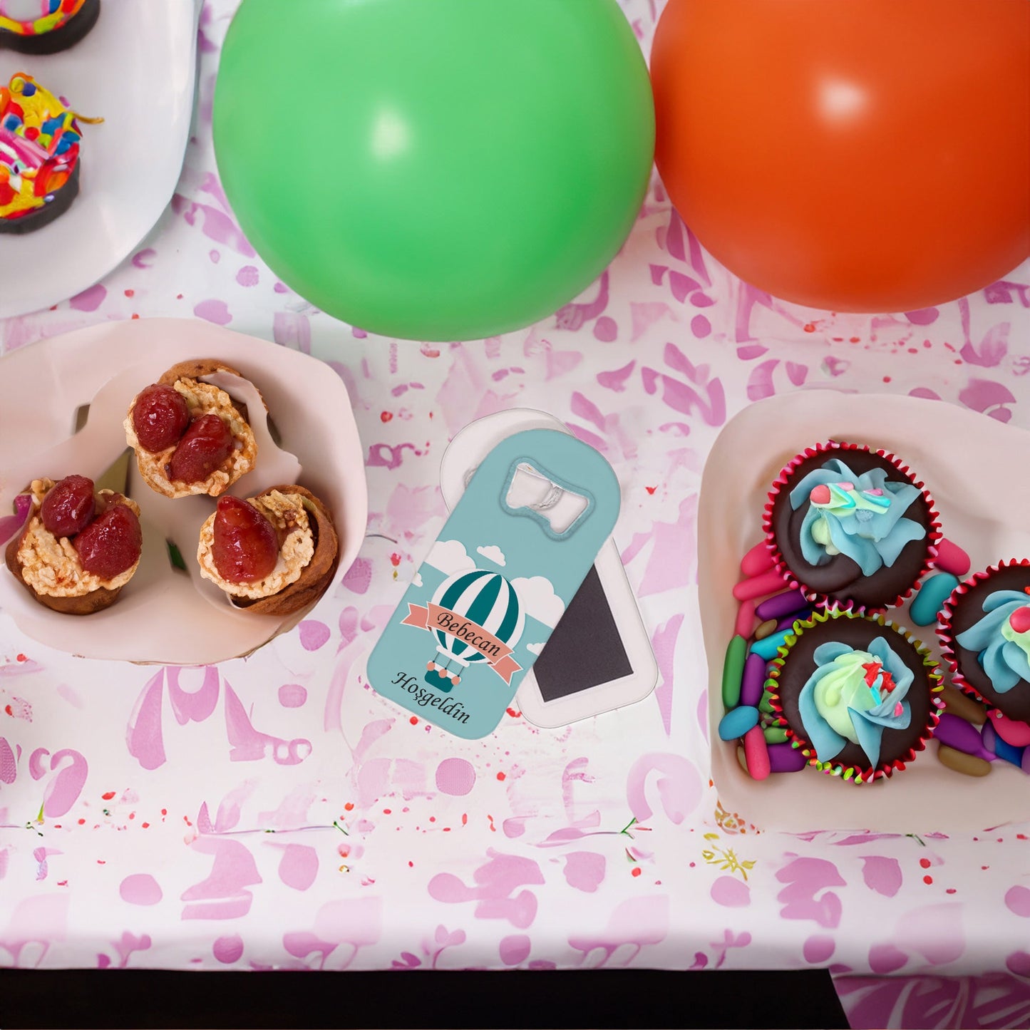 Mavi Zeminli Balon Temalı Plastik Açacak Magnet | Doğumgünü, Babyshower, Diş Buğdayı ve Sünnet Organizasyonlarınızın Unutulmaz Hatırası!