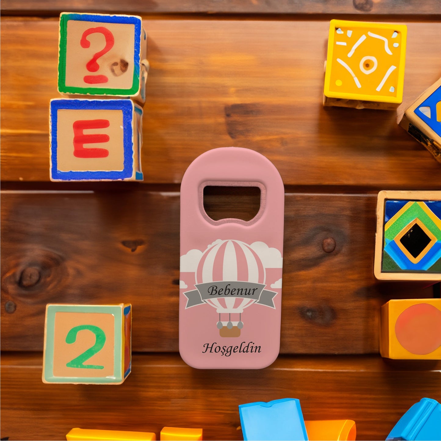 Pembe Zeminli Balon Temalı Plastik Açacak Magnet | Doğumgünü, Babyshower, Diş Buğdayı ve Sünnet Organizasyonlarınızın Unutulmaz Hatırası!