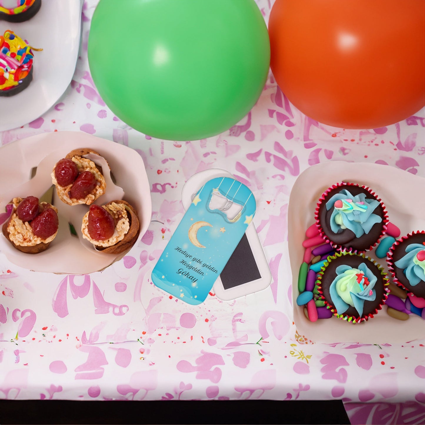 Mavi Zeminli Yıldız ve Ay Temalı Plastik Açacak Magnet | Doğumgünü, Babyshower, Diş Buğdayı ve Sünnet Organizasyonlarınızın Unutulmaz Hatırası!