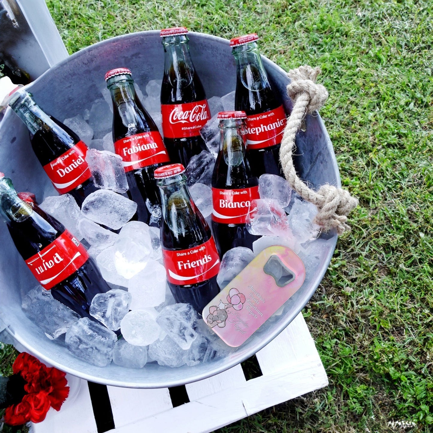 Pembe Zeminli Fil ve Balon Temalı Plastik Açacak Magnet | Doğumgünü, Babyshower, Diş Buğdayı ve Sünnet Organizasyonlarınızın Unutulmaz Hatırası!