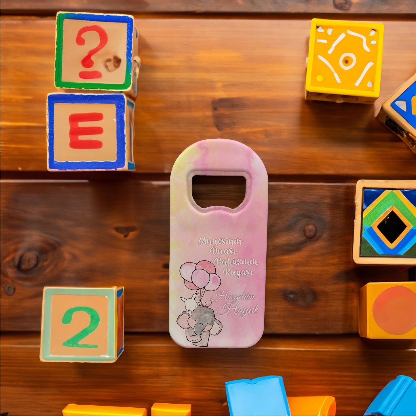 Pembe Zeminli Fil ve Balon Temalı Plastik Açacak Magnet | Doğumgünü, Babyshower, Diş Buğdayı ve Sünnet Organizasyonlarınızın Unutulmaz Hatırası!