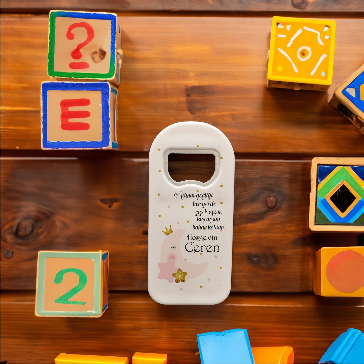 Gold Puanlı Pembe Ay ve Yıldız Temalı Plastik Açacak Magnet | Doğumgünü, Babyshower, Diş Buğdayı ve Sünnet Organizasyonlarınızın Unutulmaz Hatırası!