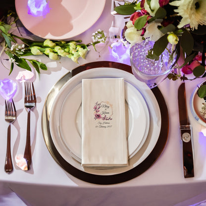 Menekşe Detaylı Özel Gün Peçetesi