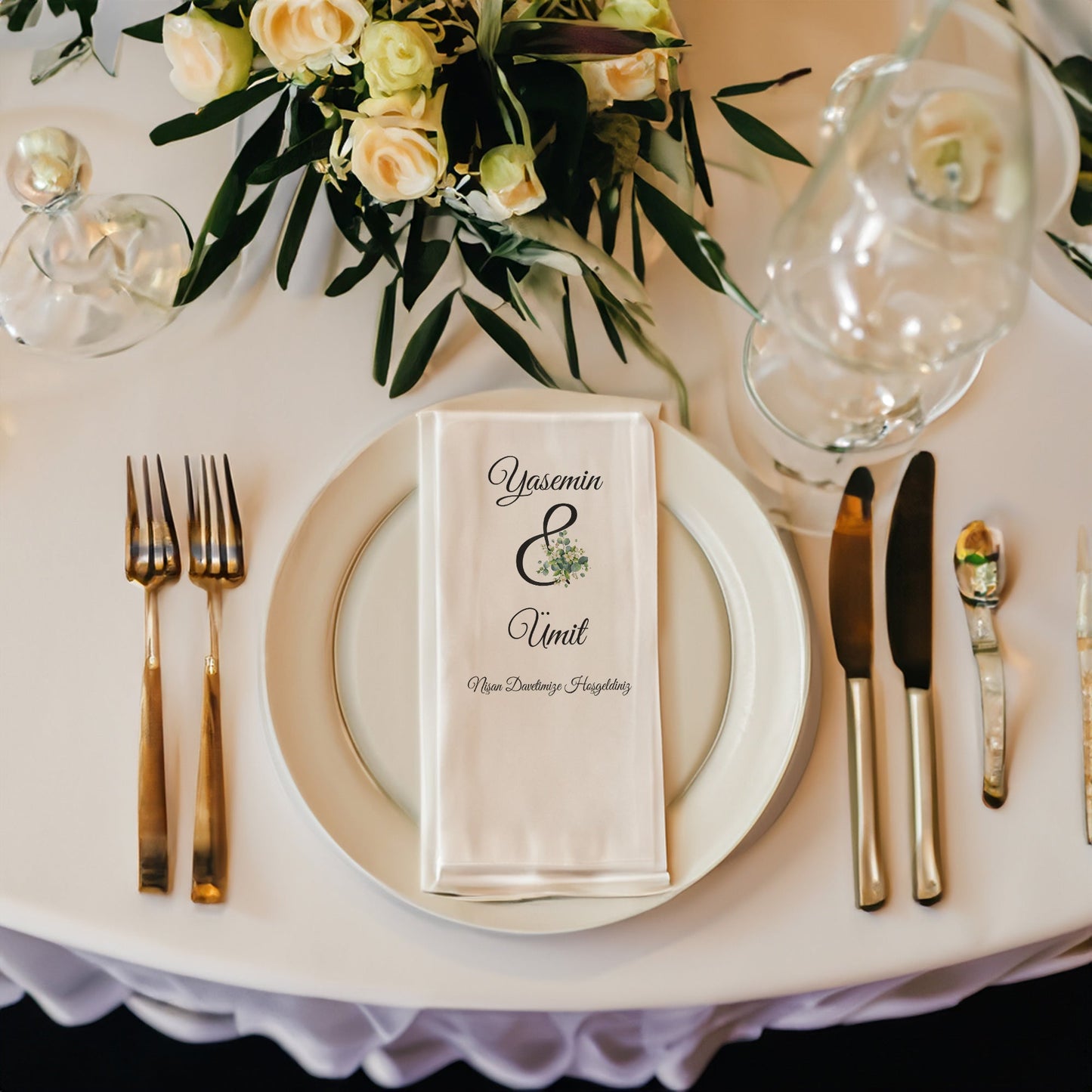 Çiçekli Sonsuzluk İşaretli Özel Gün Peçetesi