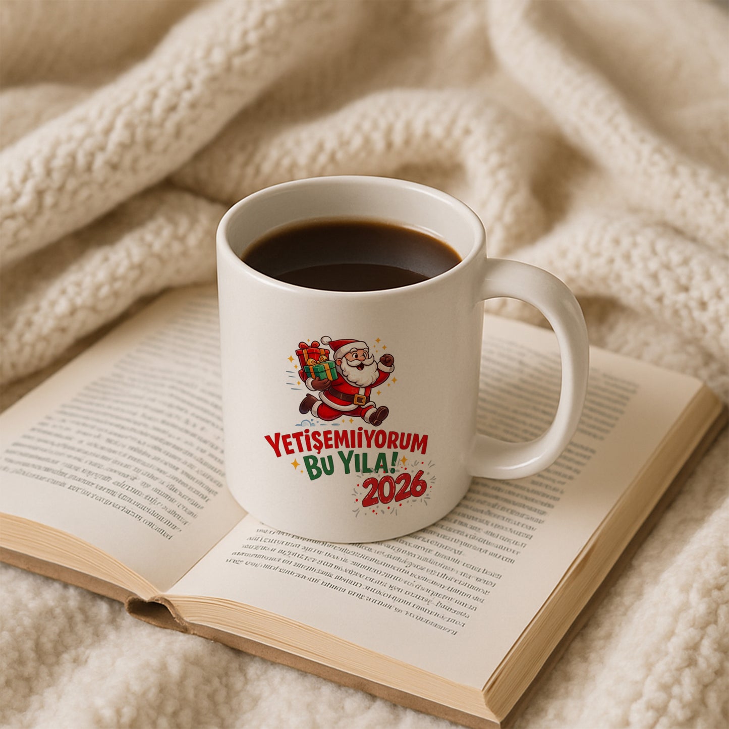 Yetişemiyorum Bu Yıla 2026 Temalı Eğlenceli Hediyelik Baskılı Kupa