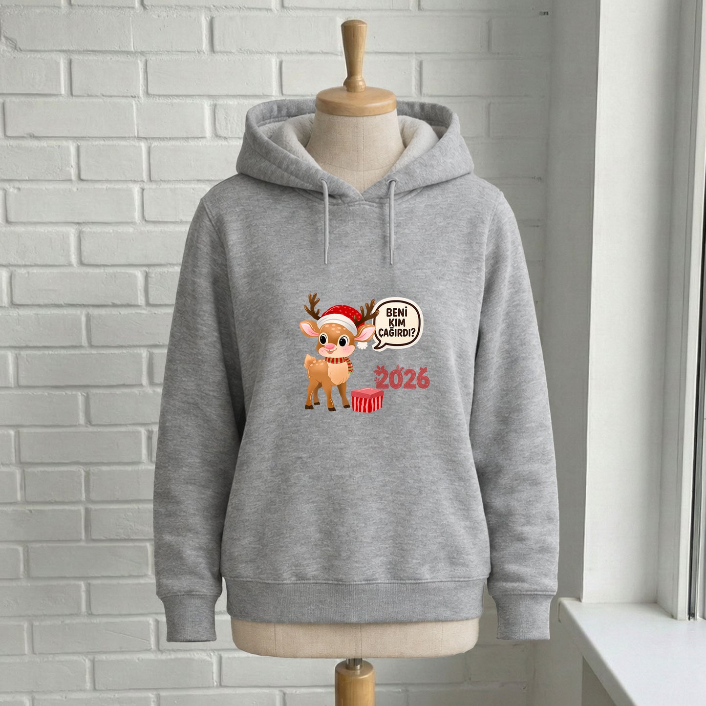 Beni Kim Çağırdı? 2026 Yılbaşı Geyik Temalı Eğlenceli Sweatshirt