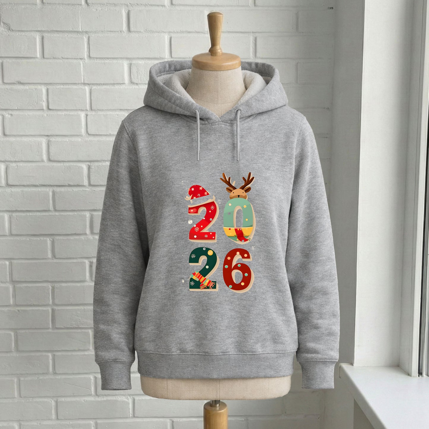 2026 Yılbaşı Rakam Tasarımlı Geyik Detaylı Sweatshirt