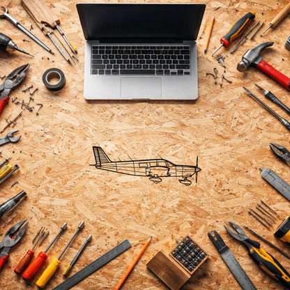 Piper PA-32 Cherokee Metal Duvar Tablosu - Nostaljik Ucak Dekoru