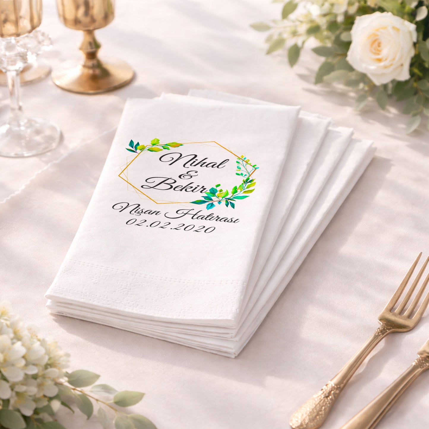 Altın Çerçeveli Yeşil Yapraklı Nişan Baskılı Peçete