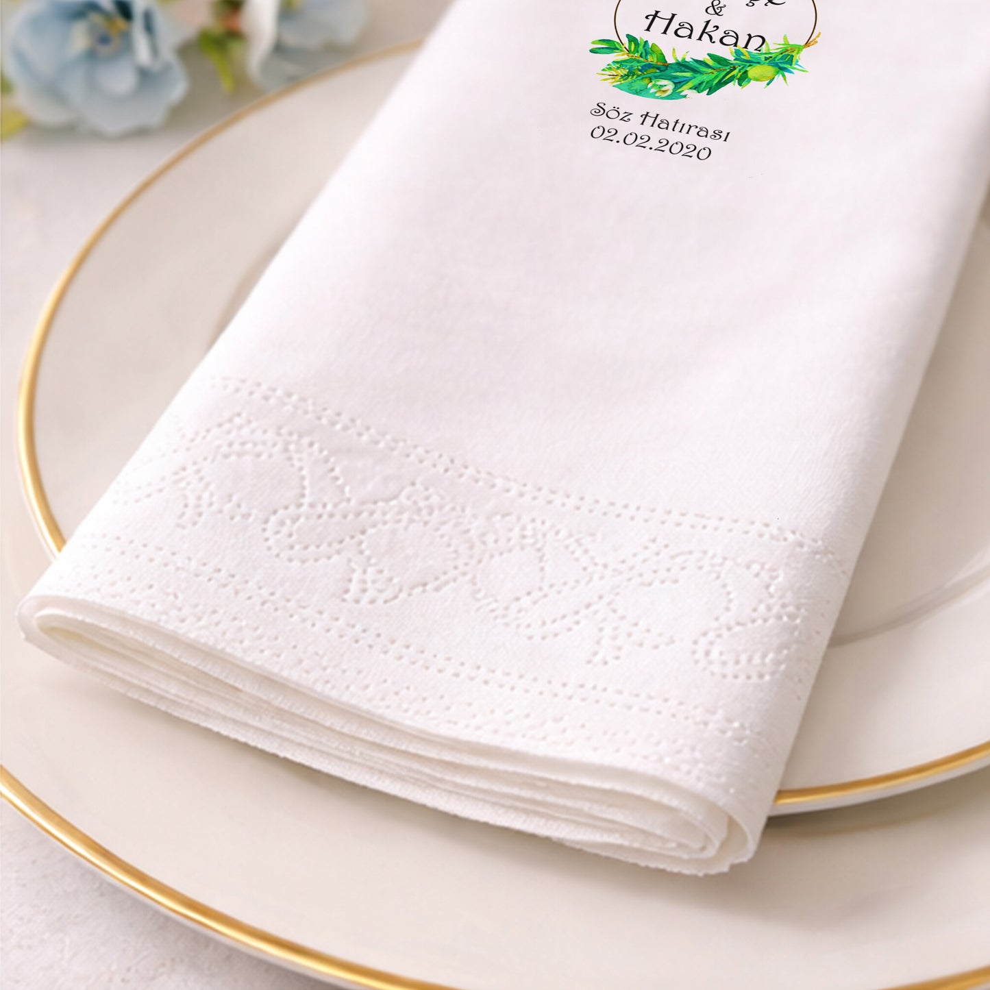 Kırmızı Kalpli Karahindiba Temalı İsimli Özel Gün Peçetesi