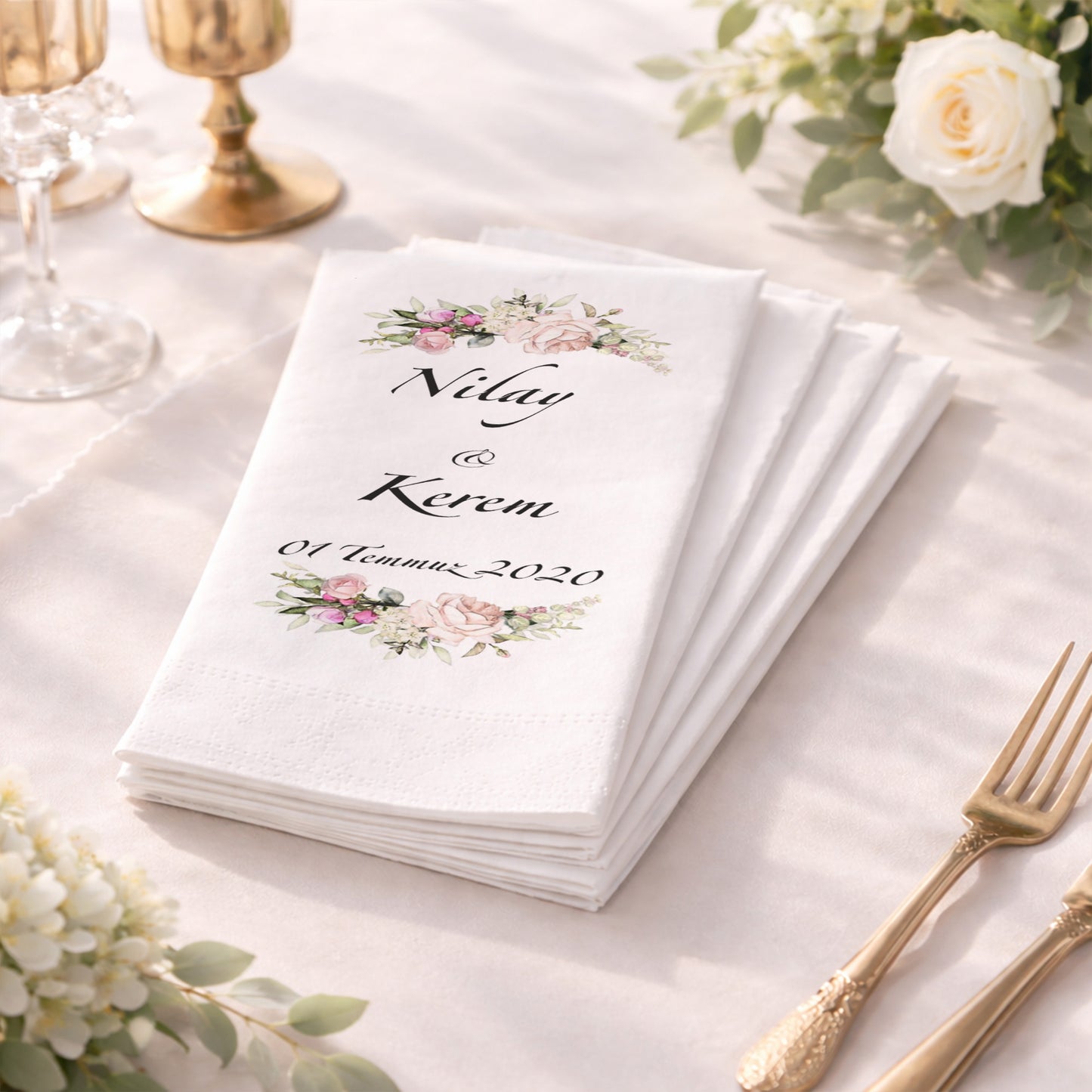 Nilay & Kerem Çiçekli Çerçeveli Düğün Peçetesi