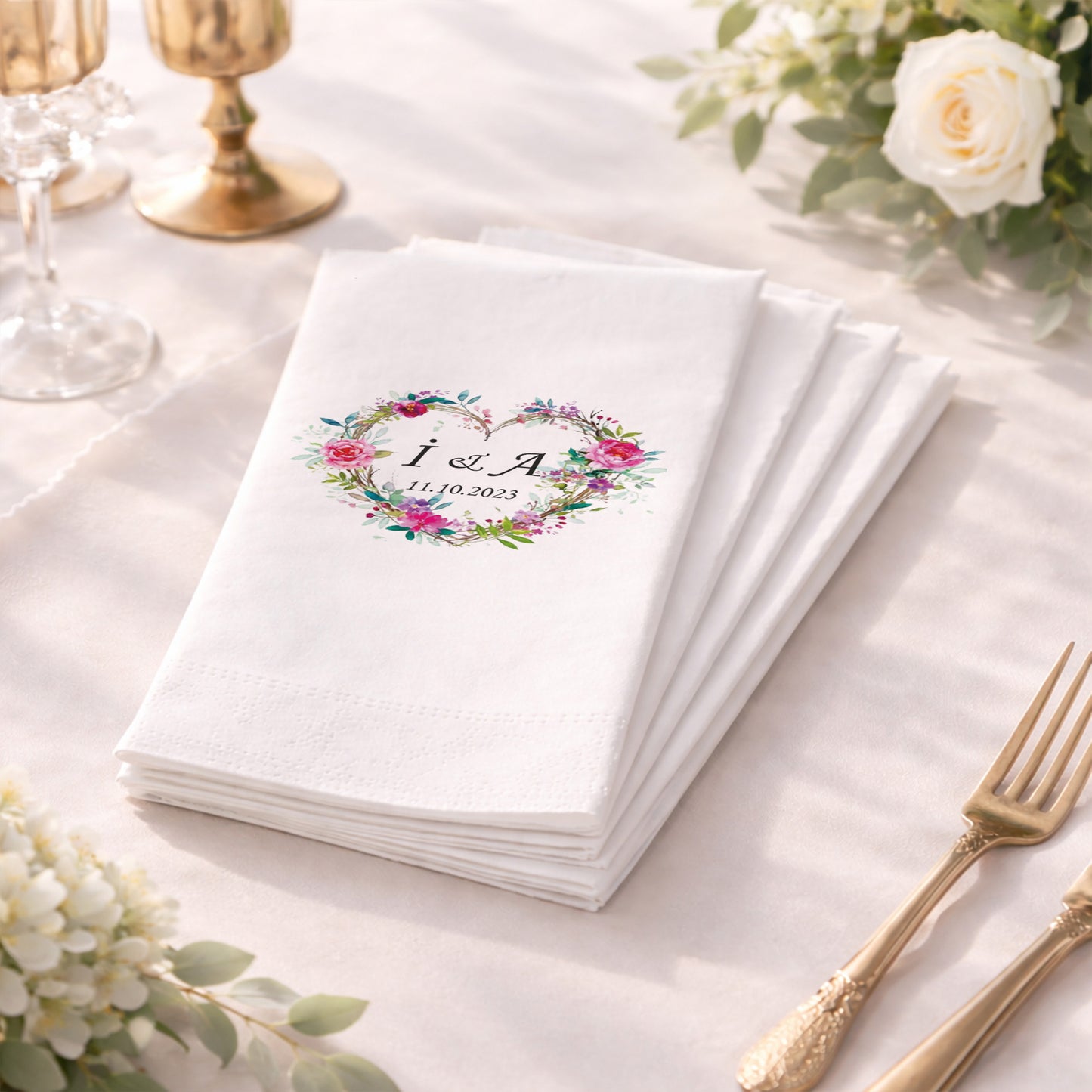 Çiçek Kalp Çerçeveli İsimli Nişan ve Düğün Baskılı Peçete