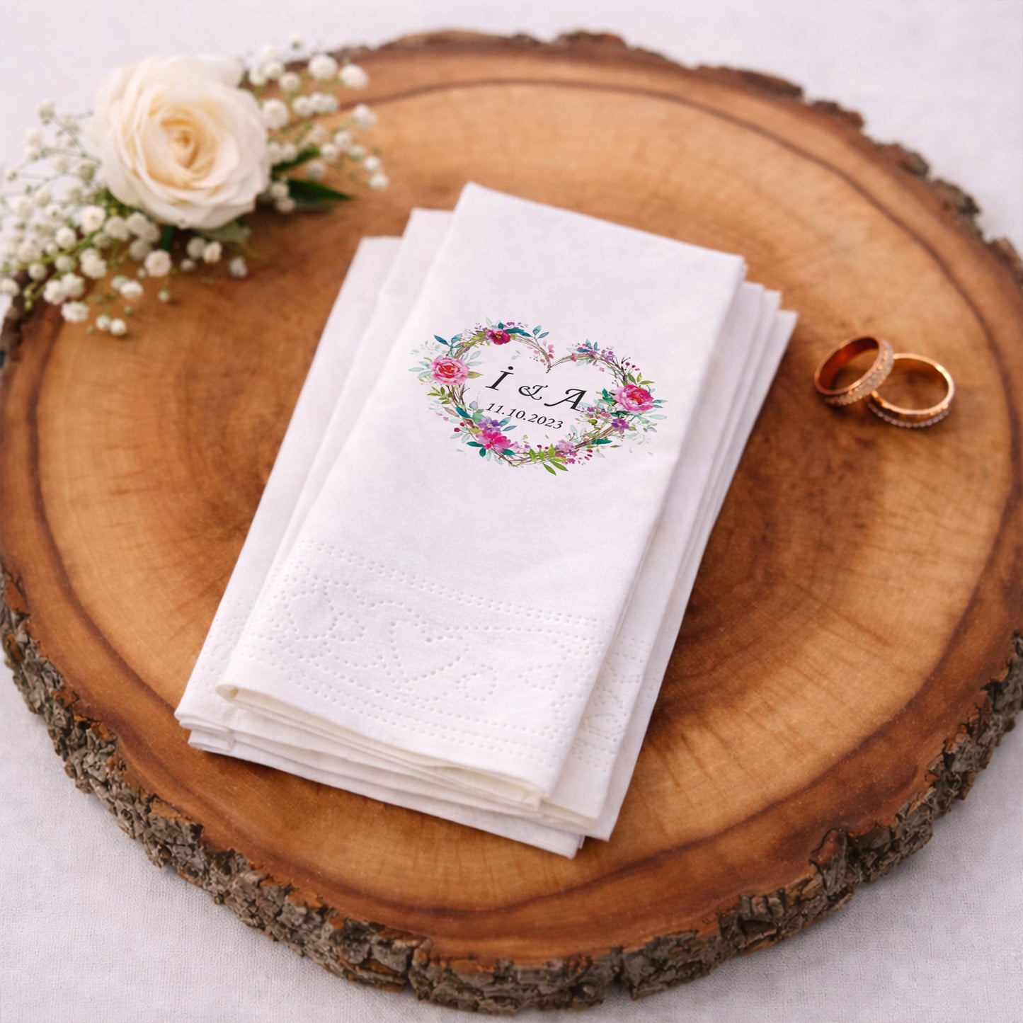 Çiçek Kalp Çerçeveli İsimli Nişan ve Düğün Baskılı Peçete