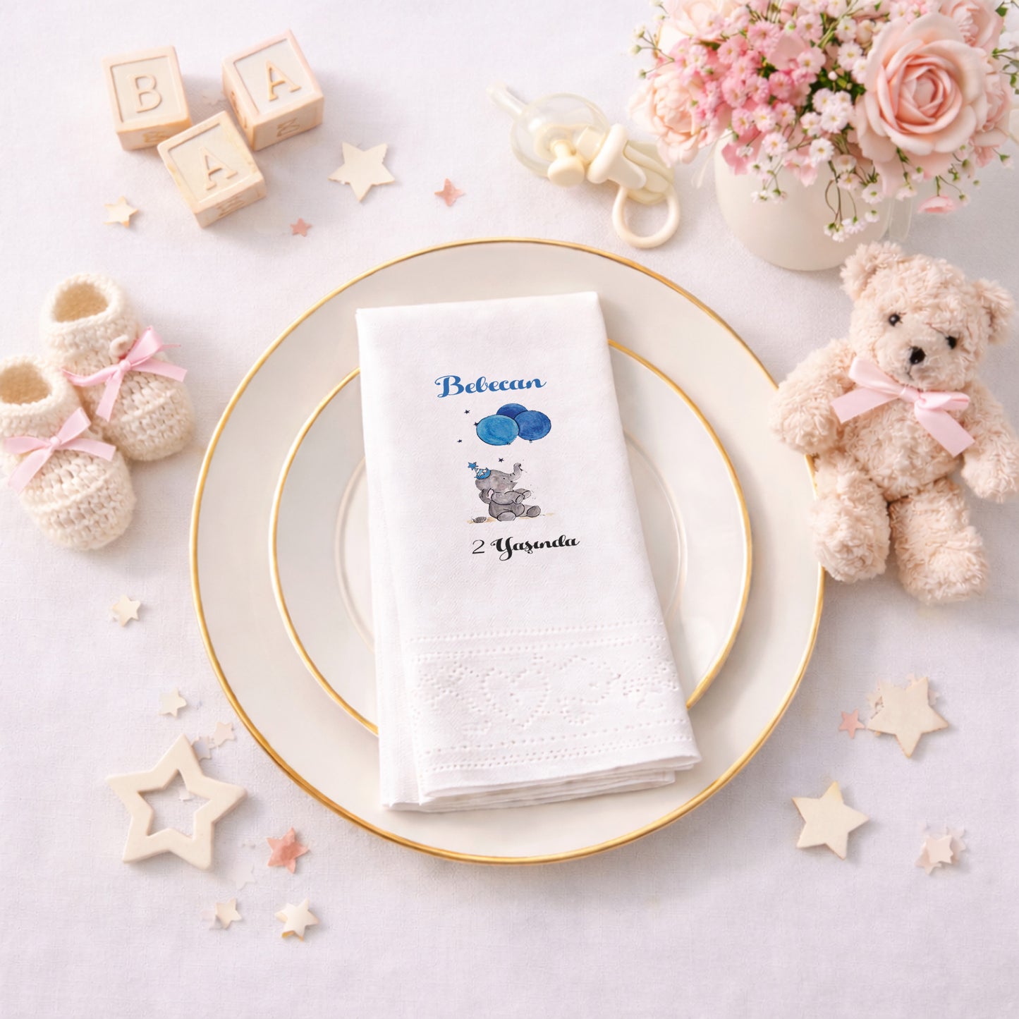 Mavi Balonlu Fil Figürlü Bebecan 2 Yaş Peçetesi