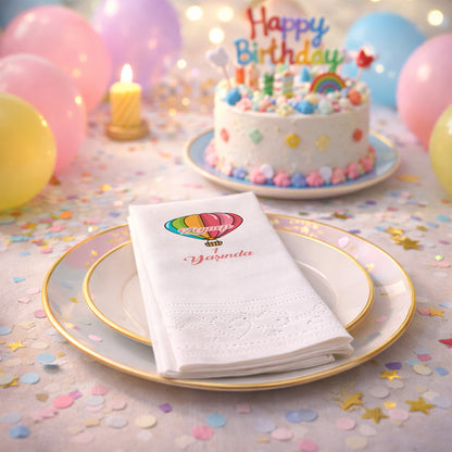 Renkli Uçan Balon Temalı Zeynep 1 Yaş Parti Peçetesi