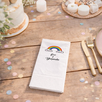 Gülen Bulutlu Sevimli Gökkuşağı Ece 1 Yaş Peçetesi