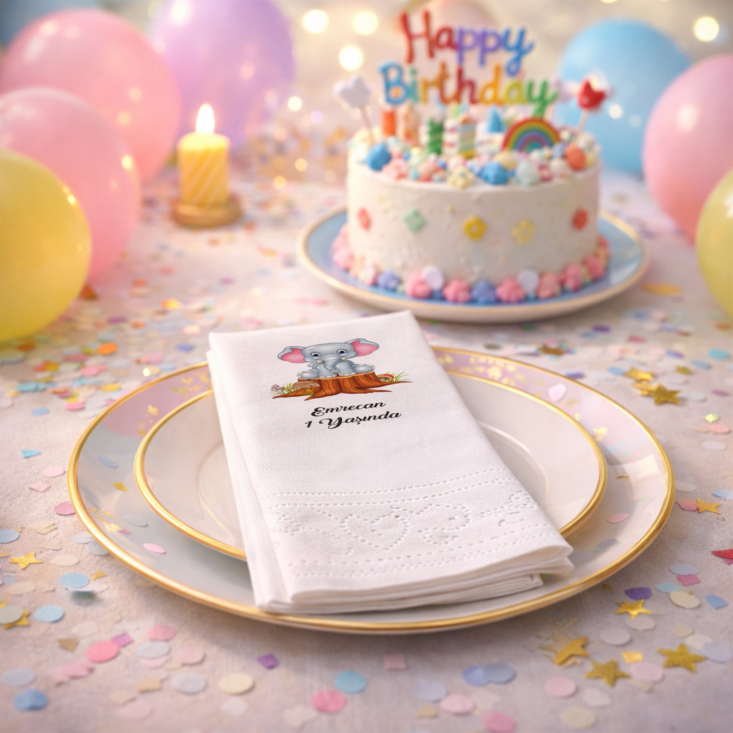 Emrecan 1 Yaşında Kütük Üstünde Fil Tasarımlı Doğum Günü Peçetesi