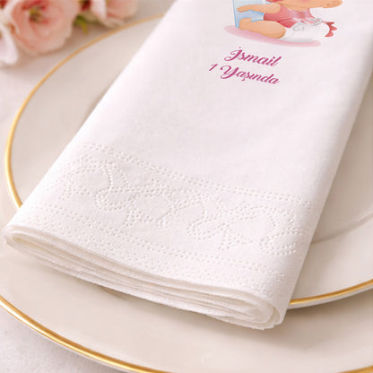 İsmail İsme Özel Biberonlu Kız Bebek Temalı 1 Yaş Peçetesi