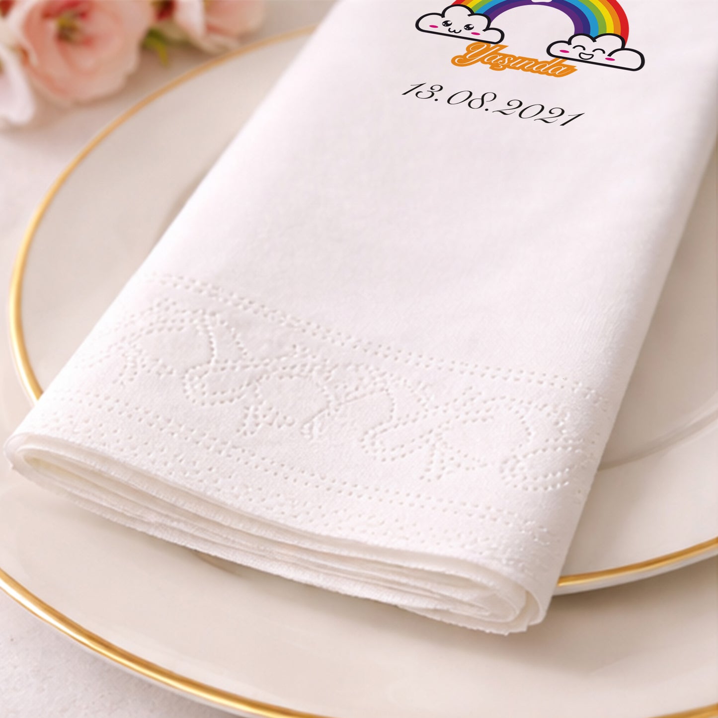 Zeynep Yade 1 Yaşında Tarihli Gökkuşağı Temalı Özel Peçete