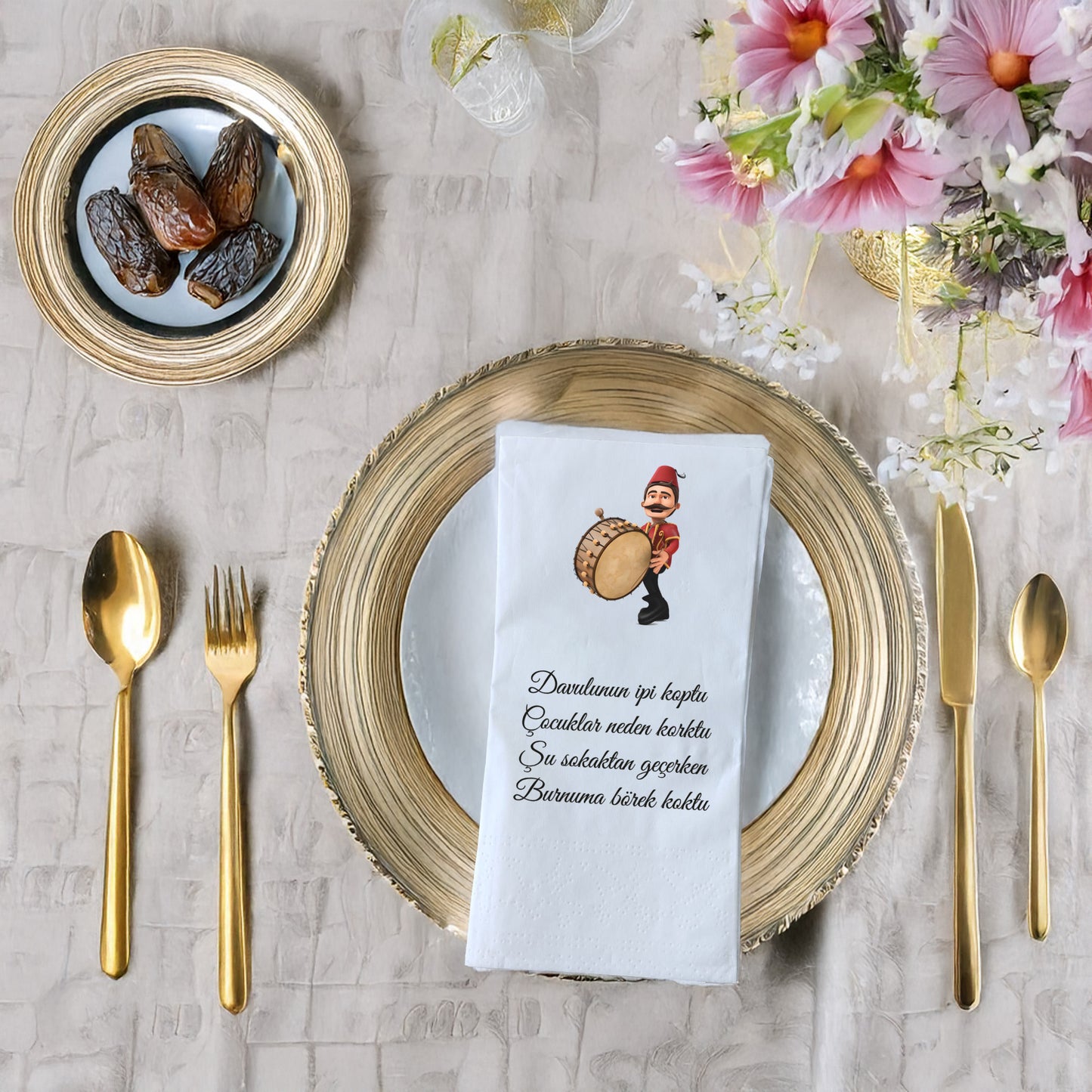 Kidzia Ramazan Davulcusu Baskılı Peçete – Mani Yazılı, 33x33 cm Çift Katlı, 20’li Paket