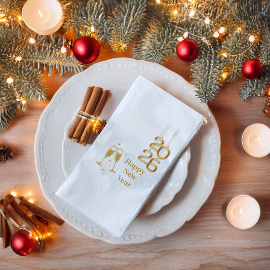 Gold 2026 & Champagne Happy New Year Baskılı Peçete – Lüks Yılbaşı Tasarımı | 33x33 cm, 20’li Paket