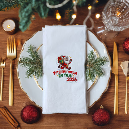 Komik Santa “Yetişemiyorum Bu Yıla!” Yılbaşı Peçetesi – 2026 Tasarımlı, 33x33 cm, 20’li Paket