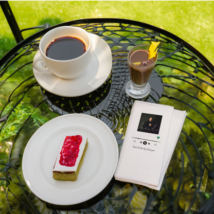 Kidzia İçim De Bir Şey Kanıyor Şarkı Sözü Temalı Baskılı Peçete – 20’li Paket, 33x33cm Çift Katlı