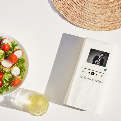 Hatalarına Bir Nilüfer Şarkı Temalı Baskılı Peçete – 33x33cm, Çift Katlı, 20’li Paket