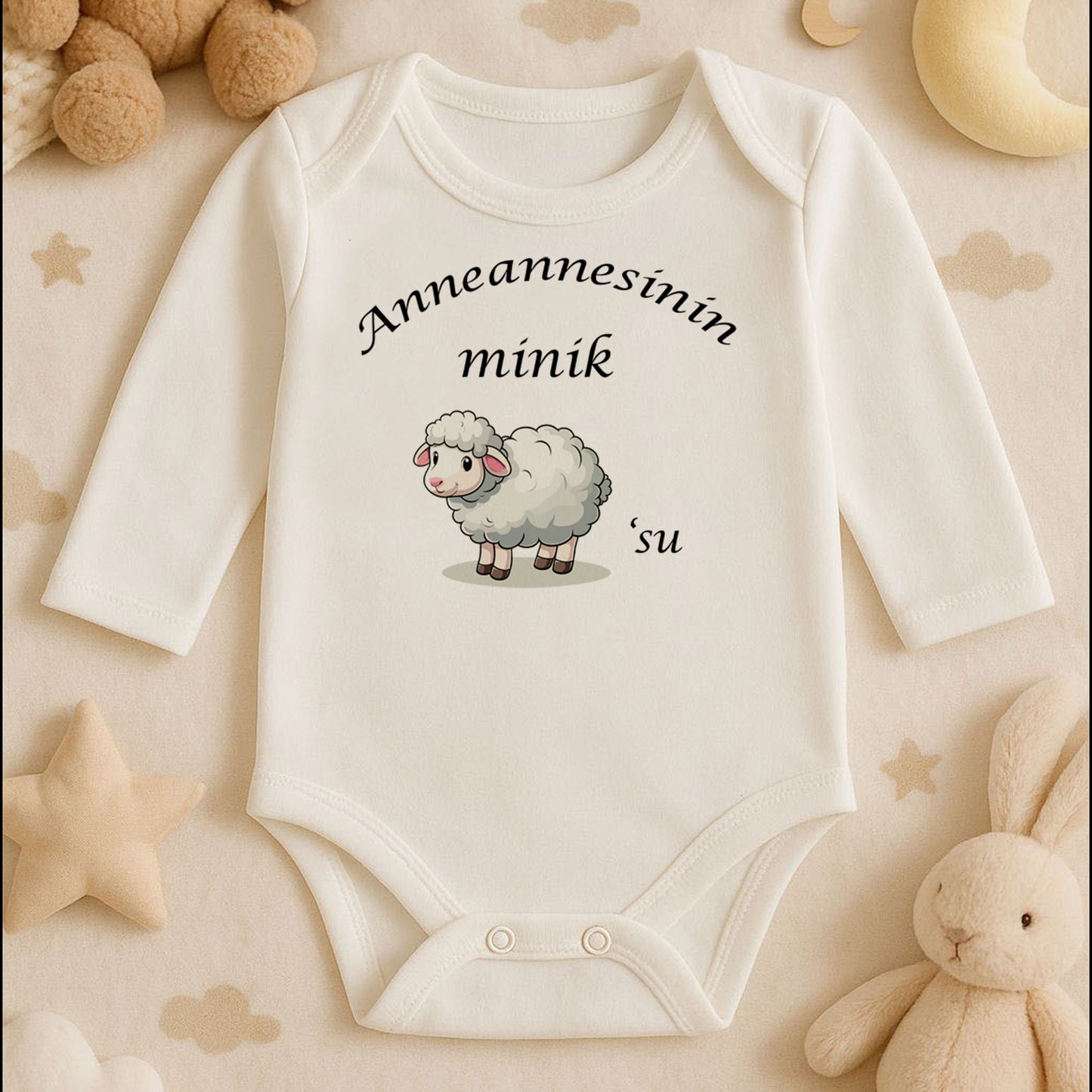 Kişiye Özel Bebek Zıbını – Sevimli Kuzucuk Tasarım | 1–36 Ay