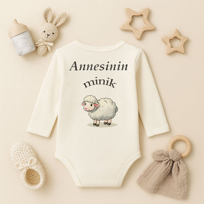 Kişiye Özel Bebek Zıbını – Annesinin Minik Kuzusu Tasarım | 1–36 Ay