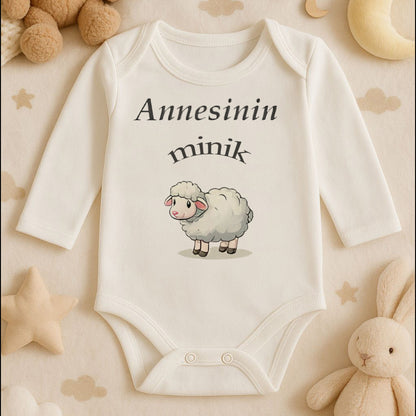 Kişiye Özel Bebek Zıbını – Annesinin Minik Kuzusu Tasarım | 1–36 Ay