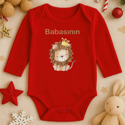 Babasının Aslanı Bebek Zıbın – Taçlı Aslan İllüstrasyon | 1–36 Ay | Erkek Bebek Tema