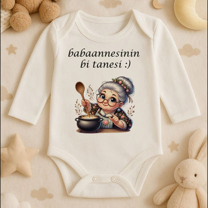 'Babaannesinin Birtanesi'Bebek Zıbını – 1–36 Ay | Hassas Ciltlere Uygun DTF Baskı