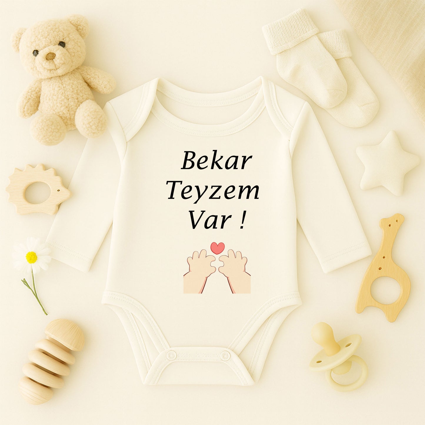 Kalp Sevgi Temalı Kişiye Özel Bebek Zıbını – 1–36 Ay | Hassas Cilt Dostu